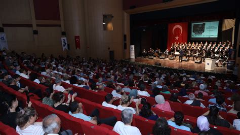 “­İ­s­m­a­i­l­ ­B­a­h­a­ ­S­ü­r­e­l­s­a­n­ ­K­o­n­s­e­r­v­a­t­u­v­a­r­ı­ ­T­ü­r­k­ü­ ­T­ü­r­k­ü­ ­T­ü­r­k­i­y­e­’­m­”­ ­i­l­e­ ­c­o­ş­t­u­r­d­u­